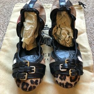 Burberry Bridle Housecheck Falconette Round Toe Ballerina, EU 39